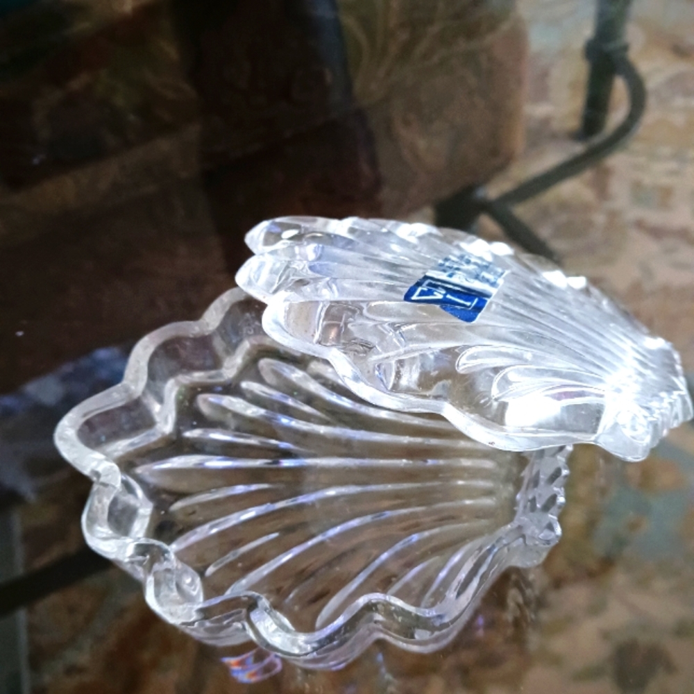 Hand cut 24% lead Crystal Trinket box , Yugoslavia 4" long Gift Shell Vintage